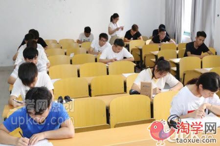大学英语四六级考试能不能带迷你的机械小闹钟